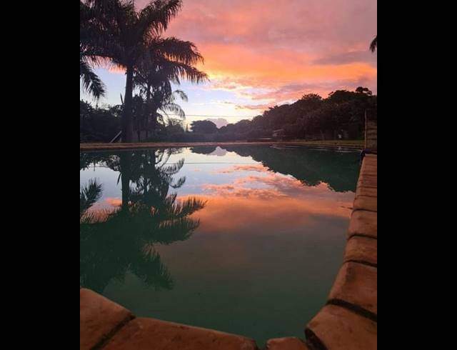 5 BEDROOM HOUSE FOR SALE IN MANABA BEACH